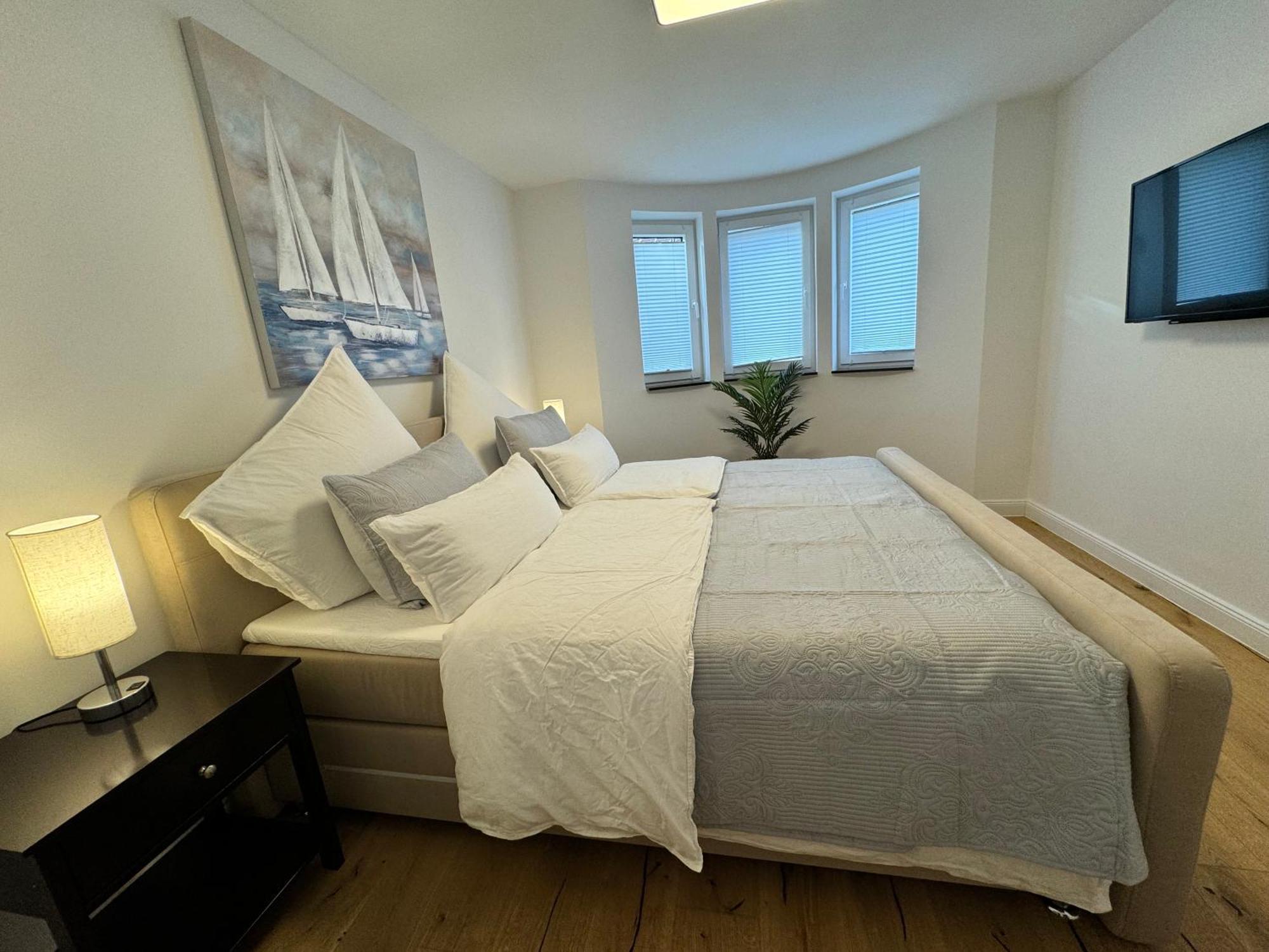 Stadtoase: Exklusive Apartments Fuer Ruhe Und Entspannung BRE Esterno foto