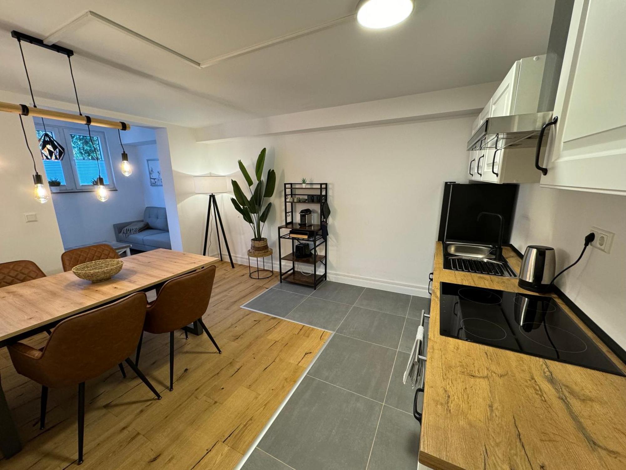 Stadtoase: Exklusive Apartments Fuer Ruhe Und Entspannung BRE Esterno foto