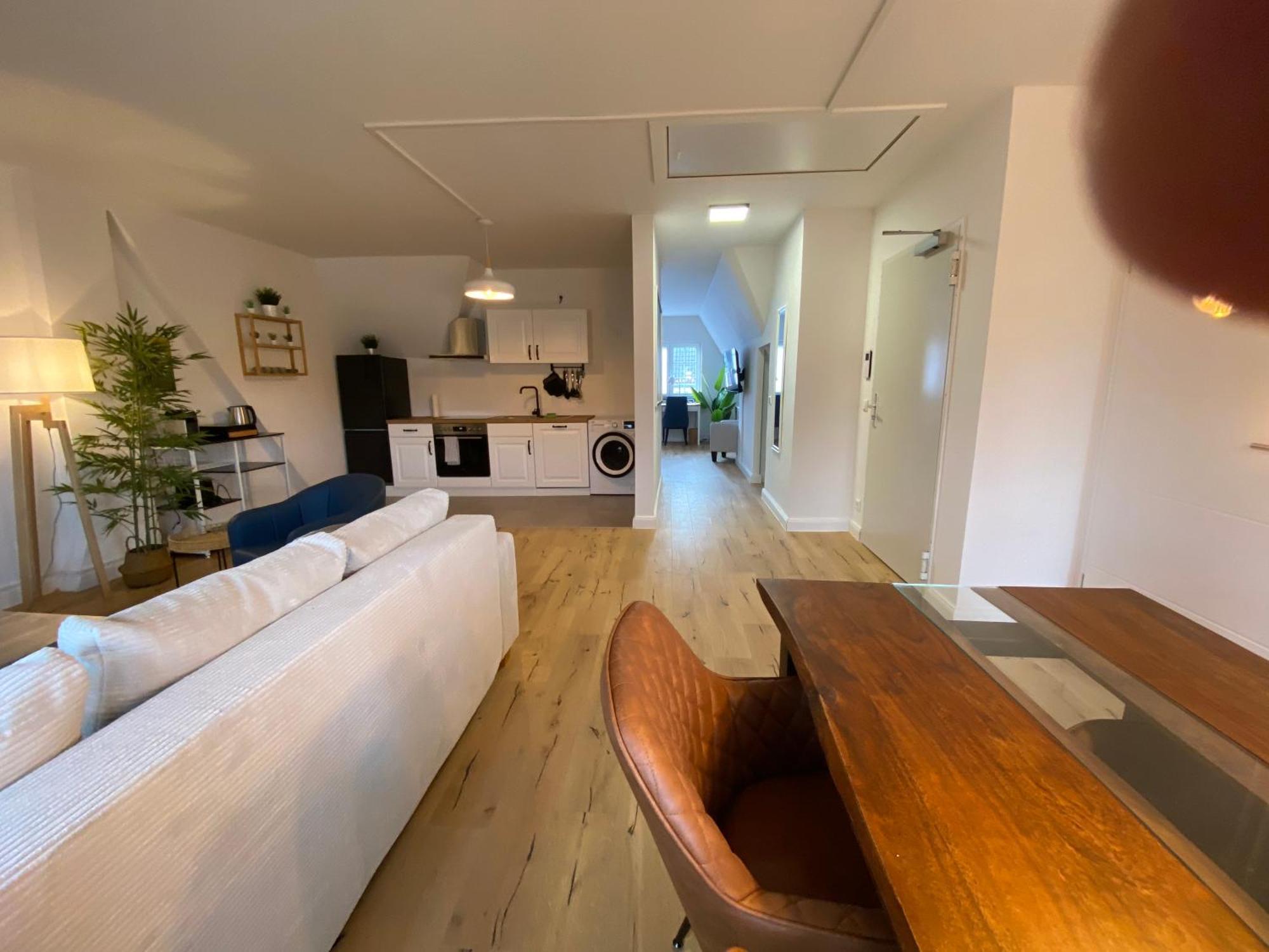 Stadtoase: Exklusive Apartments Fuer Ruhe Und Entspannung BRE Esterno foto